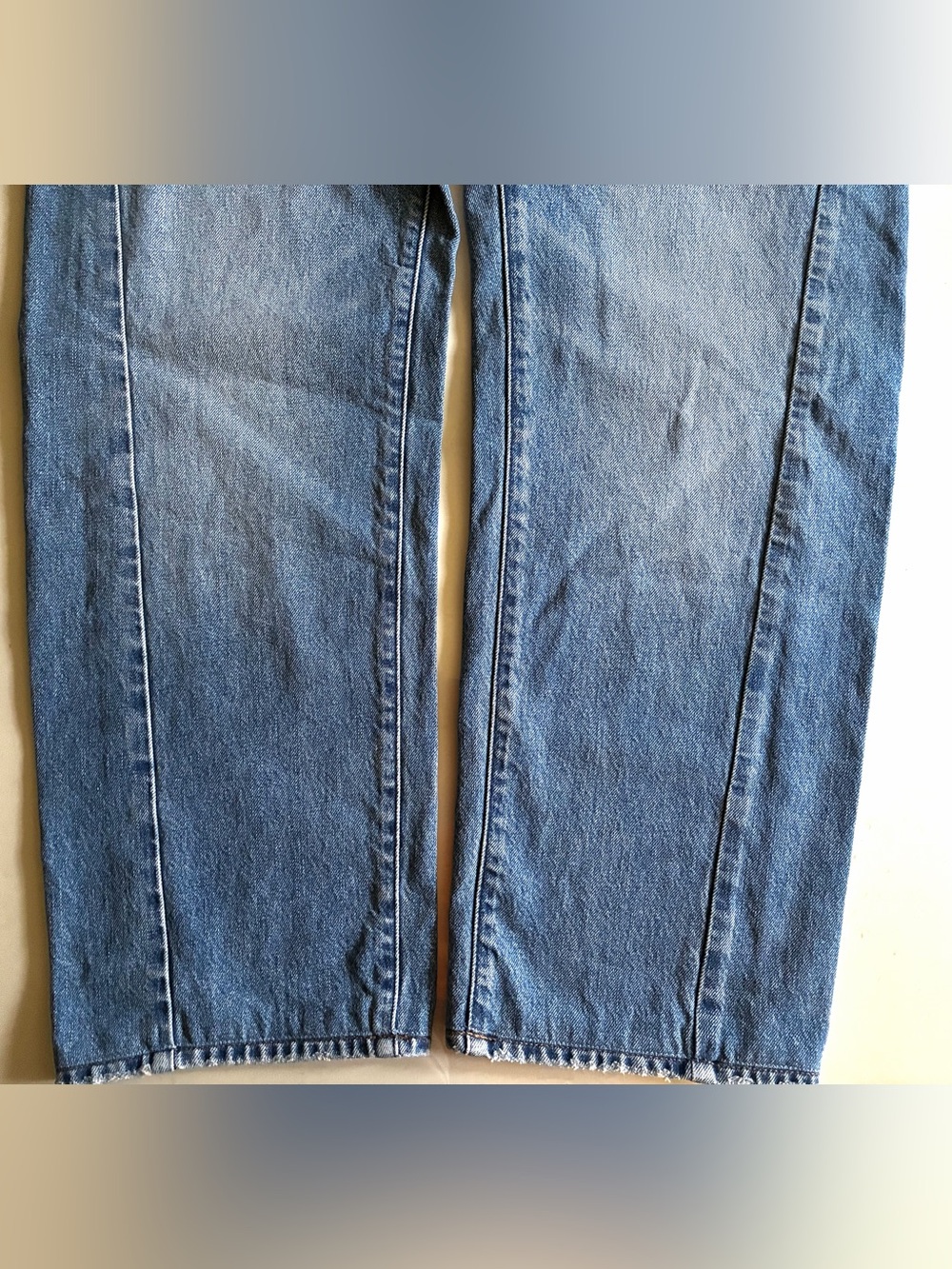 Madewell. Women’s Pieced Barrel-Leg Jeans.25. New without the tags. 100% cotton. - Picture 6 of 13